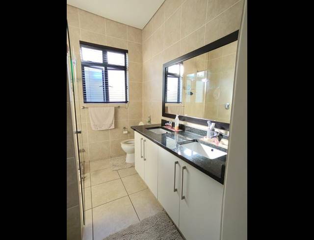 3 BEDROOM TOWNHOUSE FOR SALE IN MEER EN SEE